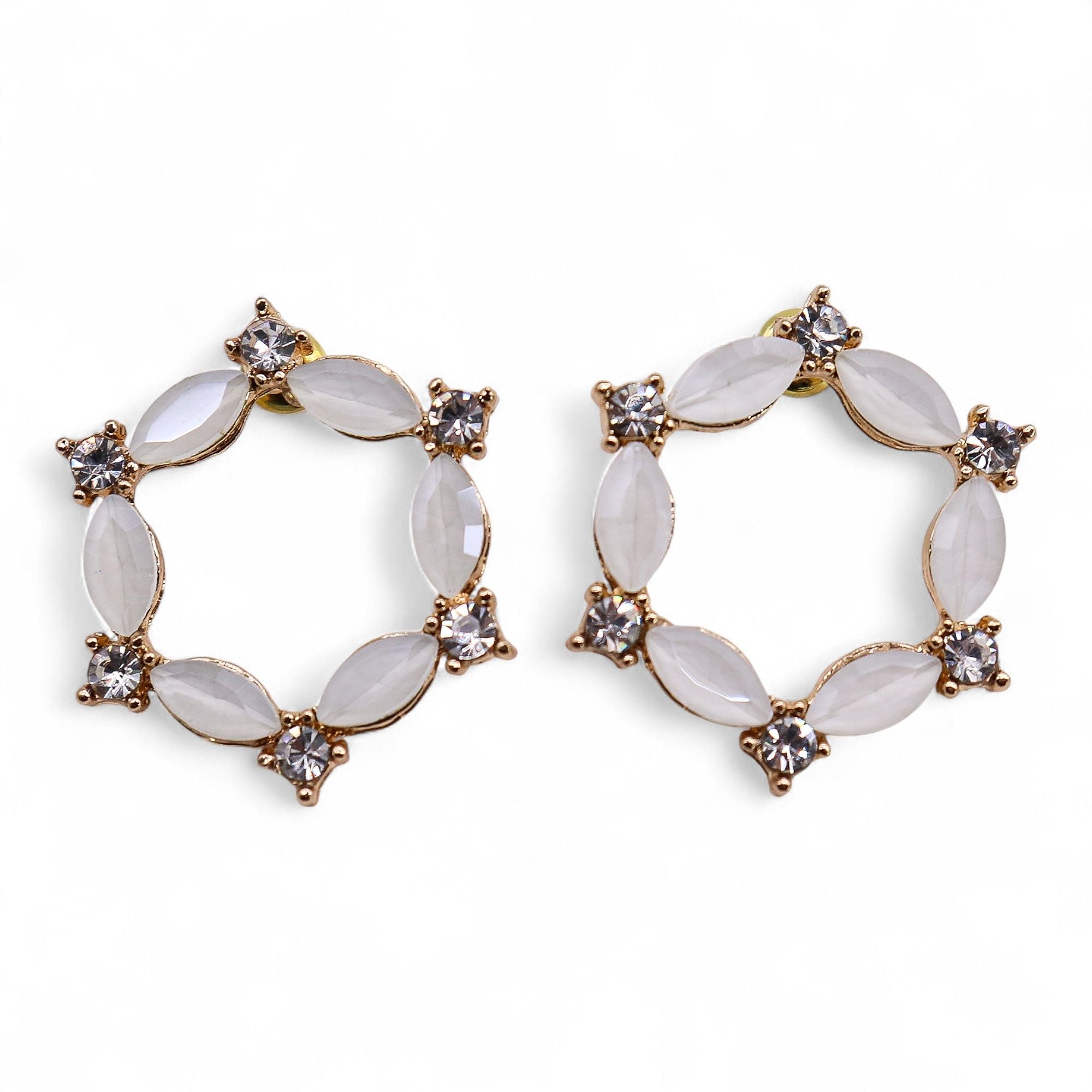 Pearl - Vintage Glass - Loop - Earrings